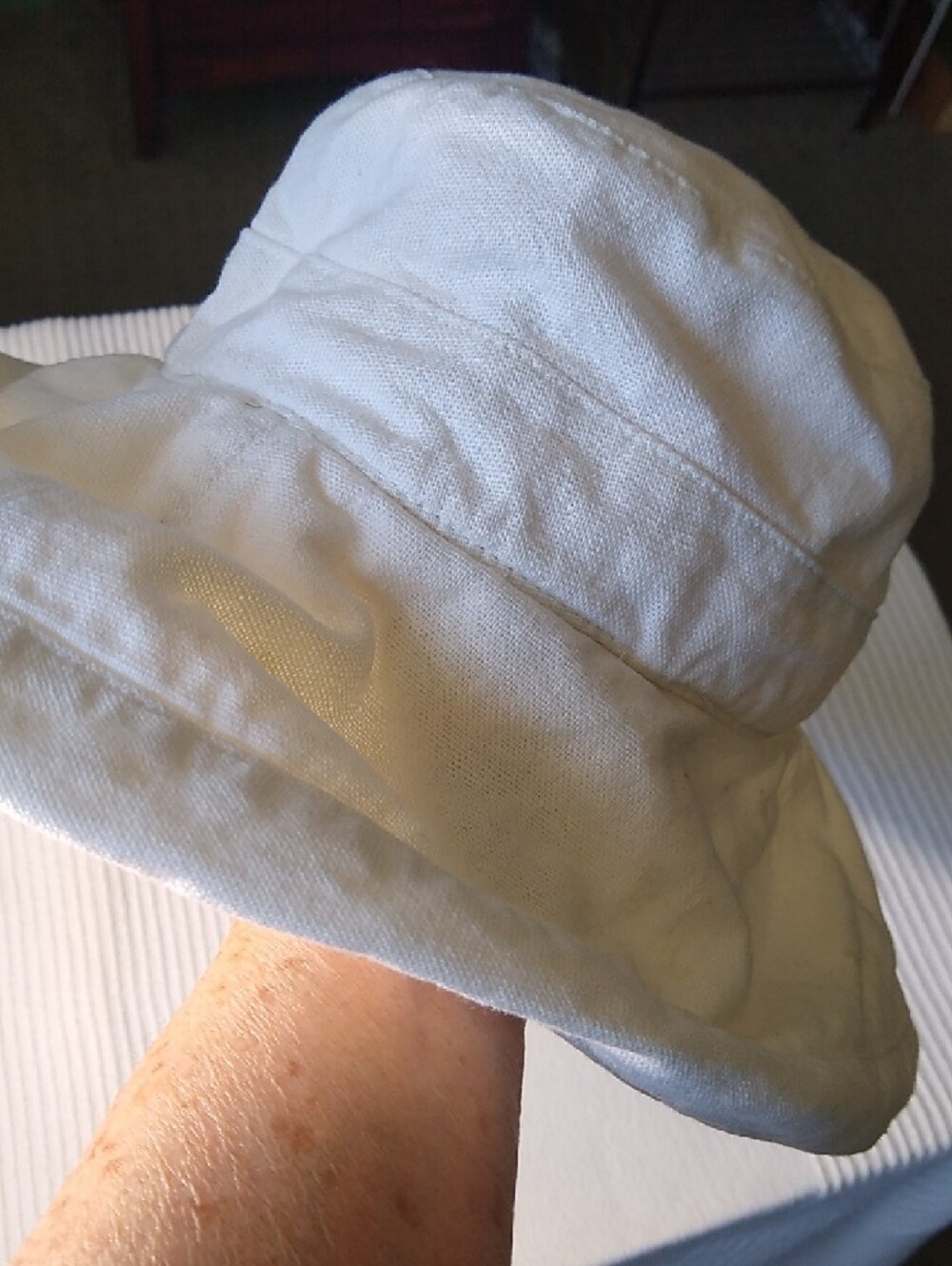 NWOT all cotton bucket sunhat + drawstrings